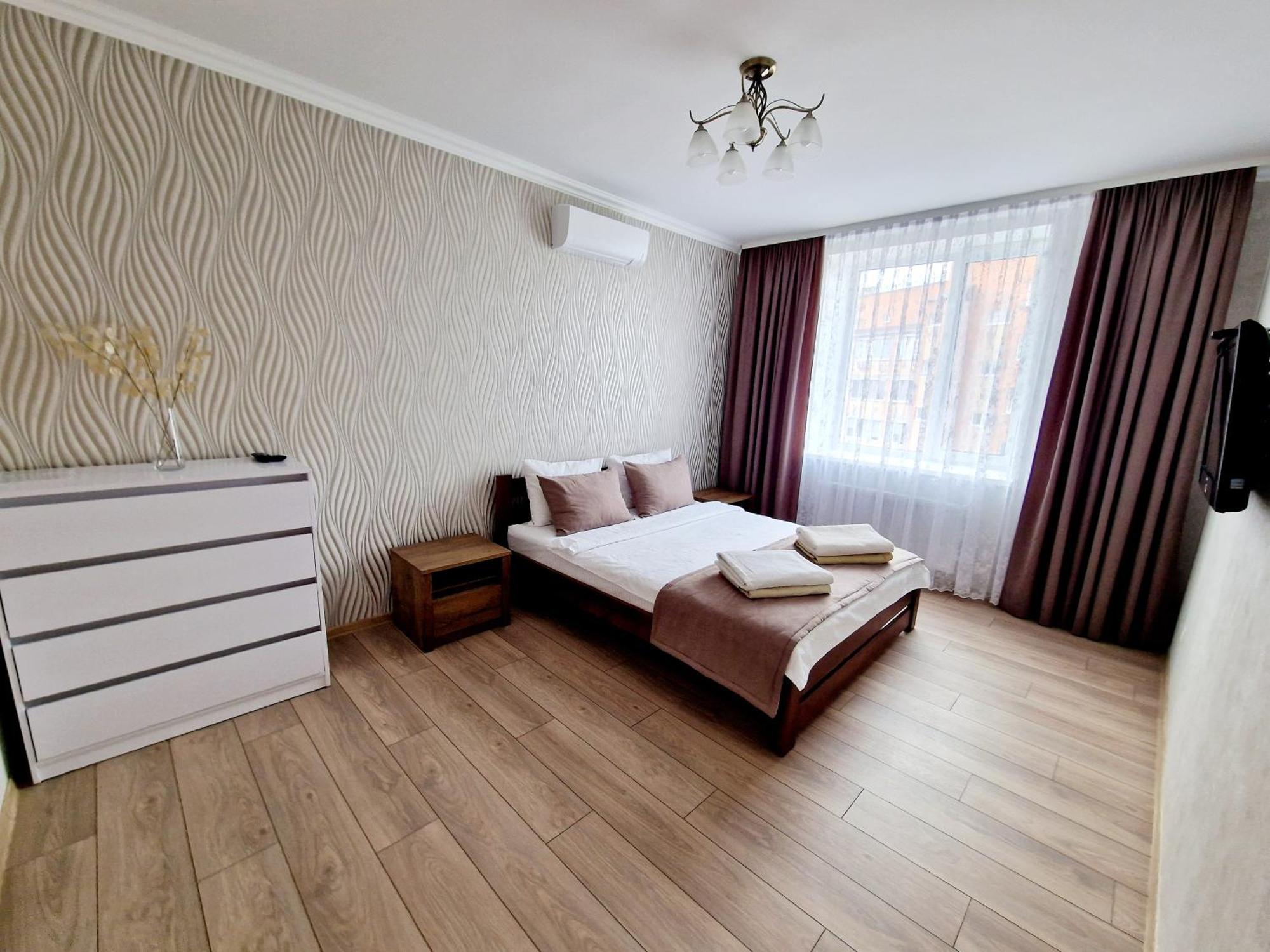 Apartament On Chornovola, 40 Жк "Варварівка" ルーツィク エクステリア 写真